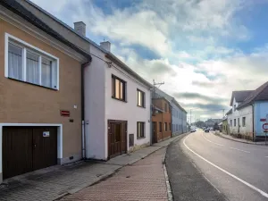 Prodej činžovního domu, Cerhovice, Plzeňská, 267 m2