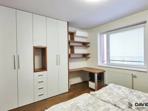 Pronájem bytu 2+kk, Brno - Líšeň, Houbalova, 69 m2