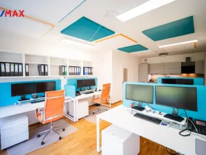 Pronájem kanceláře, Praha - Vysočany, Pechmanových, 91 m2