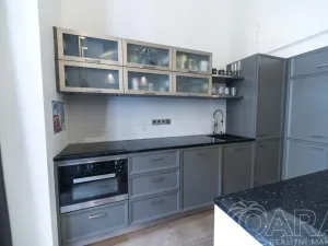 Prodej bytu 2+1, Praha - Nové Město, Soukenická, 62 m2