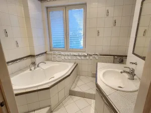 Pronájem bytu 2+1, Olomouc, Hněvotínská, 75 m2