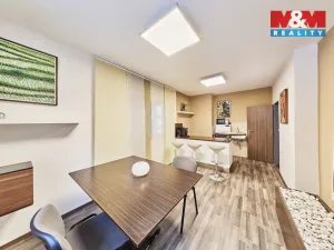 Prodej skladu, Trutnov - Horní Staré Město, 1667 m2