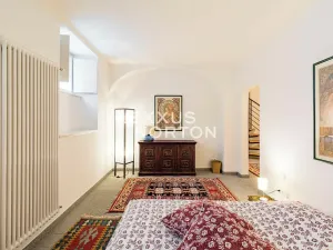 Pronájem bytu 2+1, Praha - Malá Strana, Vlašská, 73 m2