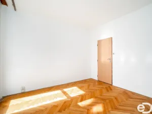 Prodej bytu 3+1, Mariánské Lázně - Úšovice, Hroznatova, 59 m2