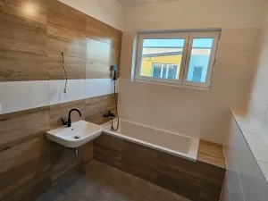 Prodej rodinného domu, Milovice, Modřínová, 137 m2