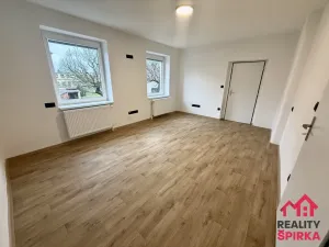 Pronájem bytu 3+1, Ústí nad Orlicí, 17. listopadu, 70 m2