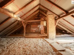 Prodej rodinného domu, Žebrák, Pražská, 220 m2