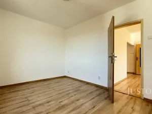 Pronájem bytu 3+1, Ústí nad Labem - Krásné Březno, Na Vinici, 65 m2