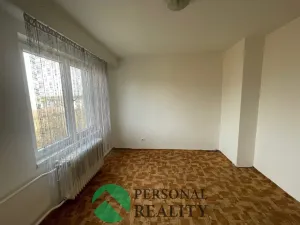 Prodej bytu 3+1, Zlonice, Pippichova, 89 m2