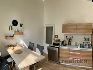 Pronájem bytu 2+1, Opava - Předměstí, Lidická, 65 m2