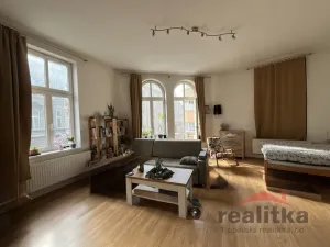 Pronájem bytu 2+1, Opava - Předměstí, Lidická, 65 m2