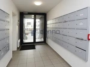 Prodej bytu 1+kk, Praha, Jindřicha Bubeníčka, 32 m2