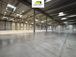 Pronájem skladu, Kněževes, Nad Kovárnou, 4432 m2