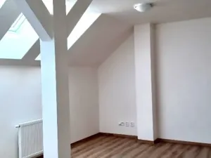 Pronájem bytu 1+kk, Plzeň - Jižní Předměstí, Tovární, 35 m2