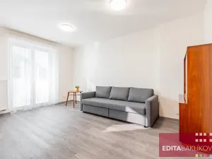 Pronájem bytu 2+1, Šternberk, Jívavská, 50 m2
