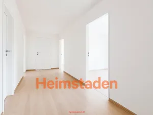Pronájem bytu 2+1, Ostrava - Poruba, Hlavní třída, 92 m2