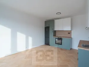 Pronájem bytu 3+kk, Praha - Hloubětín, 60 m2