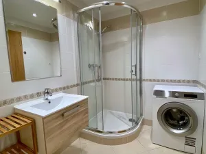 Prodej bytu 1+kk, Praha - Uhříněves, Františka Diviše, 35 m2