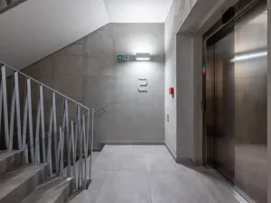 Pronájem bytu 2+kk, Praha - Smíchov, Kmochova, 55 m2