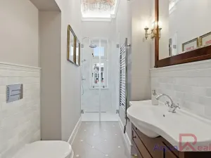 Prodej bytu 2+kk, Karlovy Vary, Svahová, 69 m2