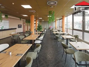 Pronájem restaurace, Praha - Kobylisy, Klapkova, 467 m2