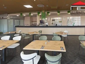 Pronájem restaurace, Praha - Kobylisy, Klapkova, 467 m2