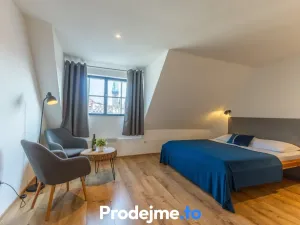 Prodej apartmánu, Znojmo, Mikulášské náměstí, 108 m2