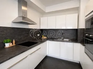 Pronájem bytu 2+kk, Praha - Stodůlky, Toufarova, 58 m2
