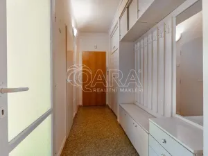 Prodej bytu 3+1, Ústí nad Labem - Bukov, 17. listopadu, 66 m2