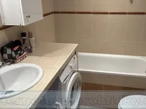 Pronájem pokoje, Praha - Kobylisy, Střelničná, 20 m2