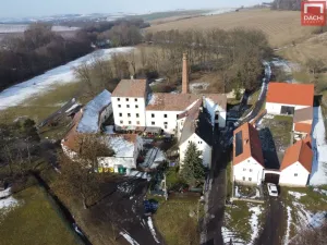 Prodej historického objektu, Královice, 2166 m2