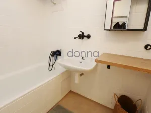 Pronájem bytu 1+1, Praha, V Nových Vokovicích, 43 m2