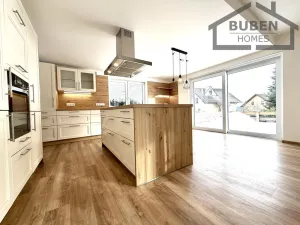 Pronájem rodinného domu, Dlouhý Újezd, 170 m2