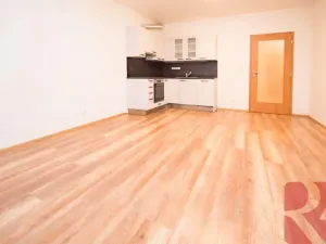 Prodej bytu 2+kk, Praha - Letňany, Tupolevova, 56 m2