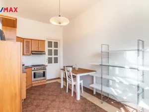 Pronájem bytu 1+1, Praha - Bubeneč, Eliášova, 55 m2