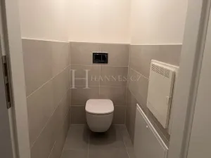 Pronájem bytu 2+kk, Praha - Karlín, U Sluncové, 65 m2