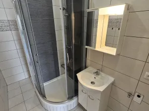 Prodej bytu 2+kk, Dalovice, Bohatická, 43 m2