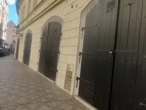 Pronájem obchodního prostoru, Praha - Staré Město, Malá Štupartská, 187 m2