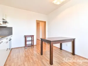 Pronájem bytu 2+1, Brno, Cacovická, 63 m2