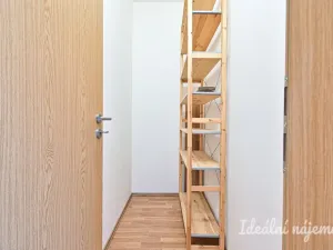 Pronájem bytu 2+1, Brno, Cacovická, 63 m2