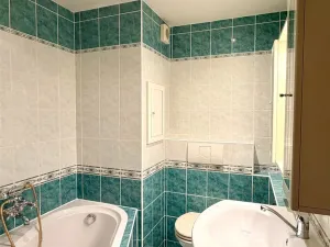 Pronájem bytu 2+kk, Cheb, Lesní, 36 m2