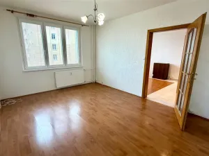 Pronájem bytu 2+kk, Cheb, Lesní, 36 m2