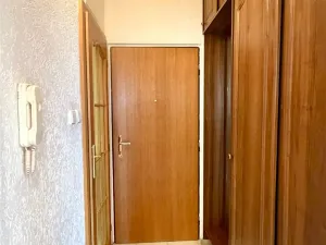 Pronájem bytu 2+kk, Cheb, Lesní, 36 m2