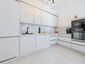 Prodej bytu 3+kk, Praha, Ke kříži, 63 m2