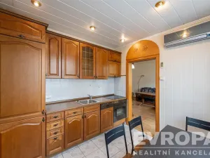 Prodej bytu 3+1, Praha - Hlubočepy, Voskovcova, 77 m2