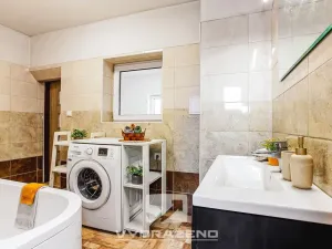 Prodej rodinného domu, Černov, 242 m2