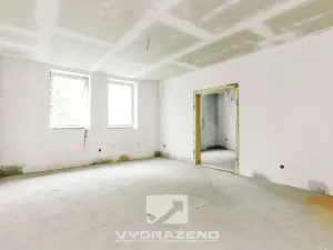 Prodej bytu 4+kk, Černov, 95 m2