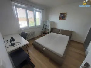 Pronájem bytu 2+1, Uherské Hradiště, Mánesova, 55 m2