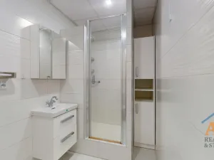Prodej bytu 3+1, Chomutov, Tomáše ze Štítného, 68 m2