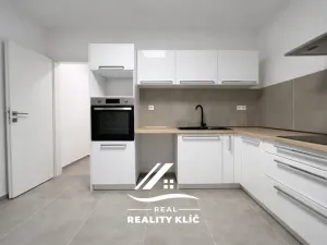 Pronájem bytu 1+1, Ostrava, Čechovova, 50 m2